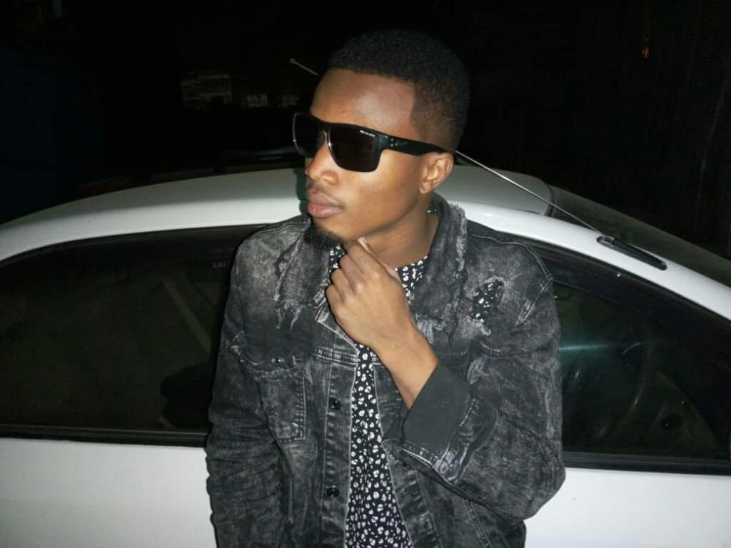 Dzee a Pryce Teeba fan turned rapper, hear his story on “Trap House”